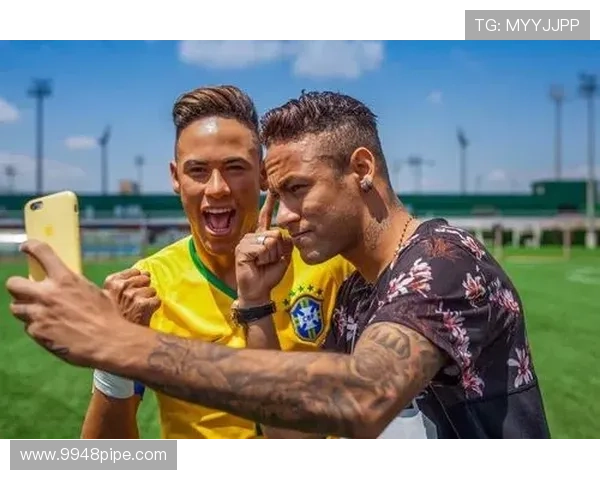 足球明星励志纹身图片女展示个性与梦想的完美结合